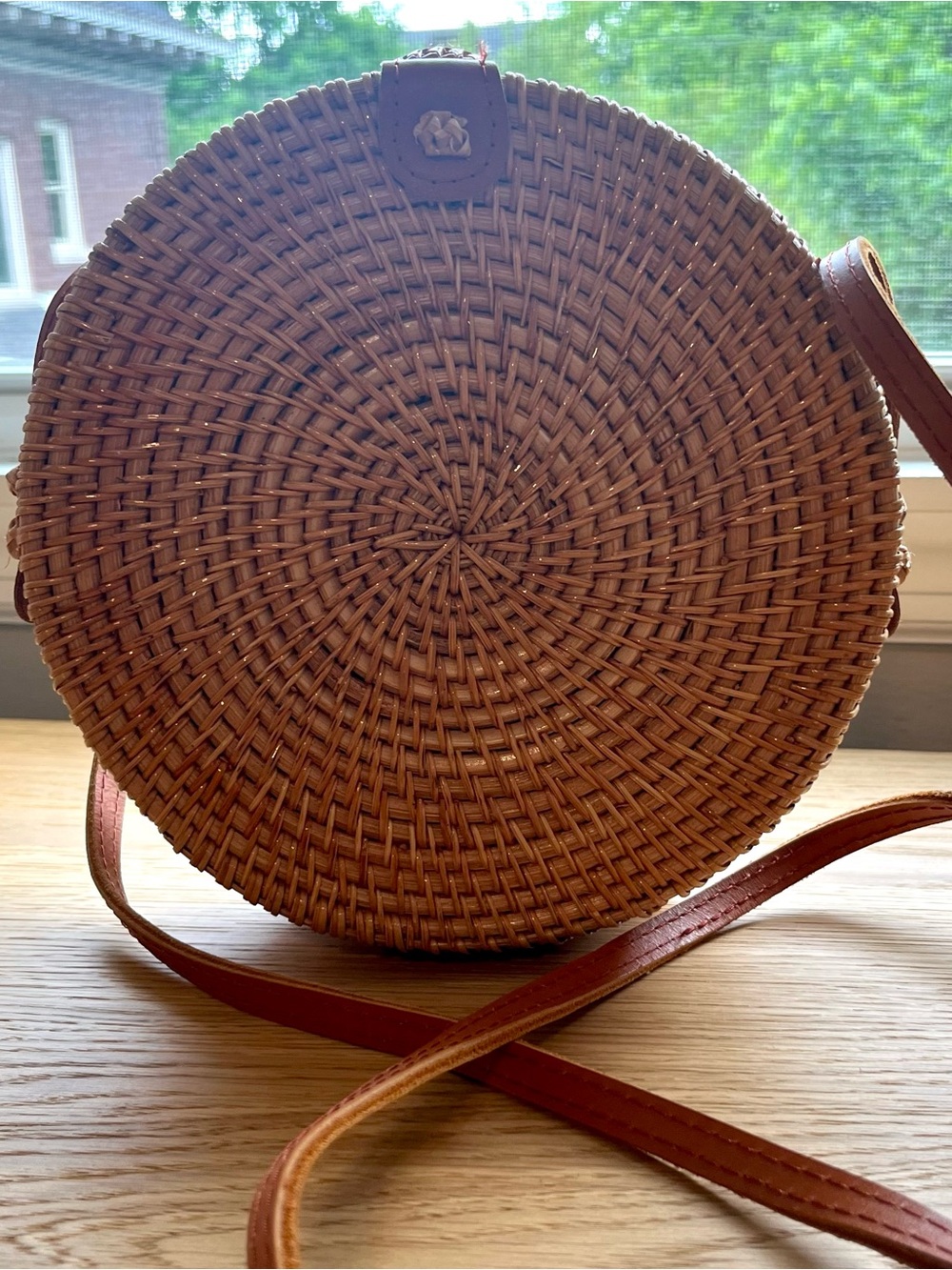 Round Woven Crossbody Bag - Brown